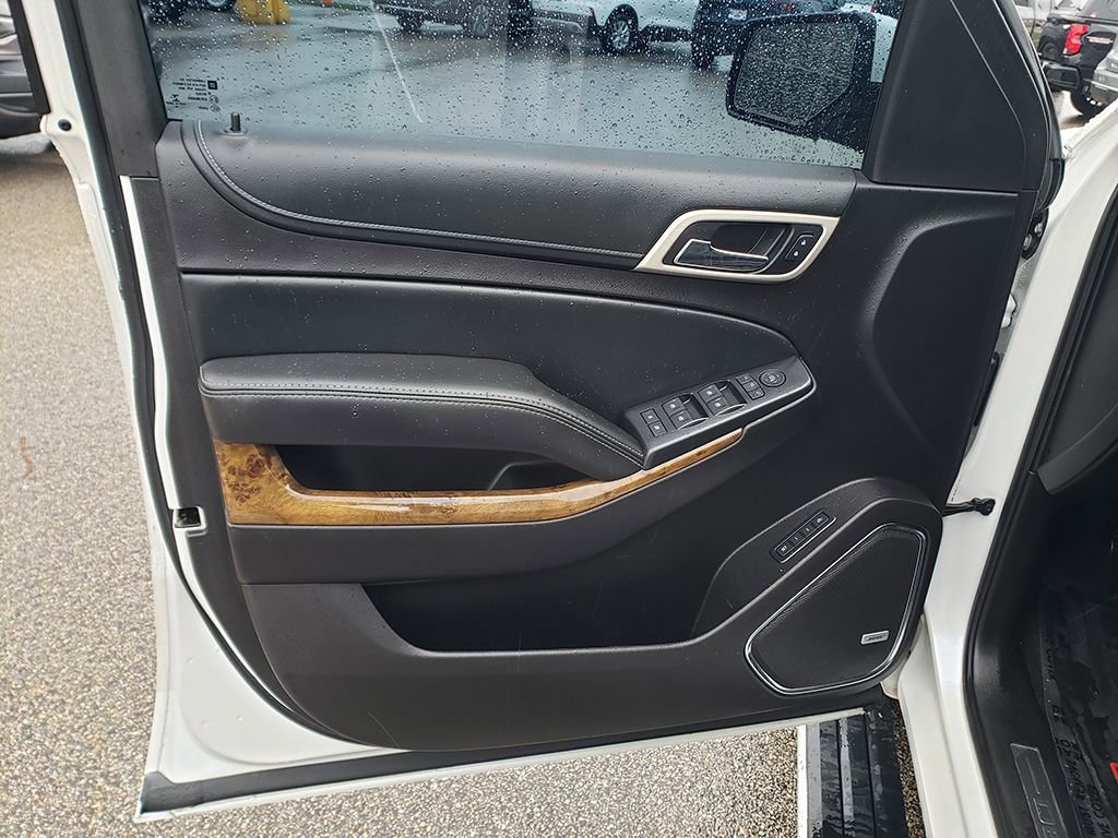 Used 2016 GMC Yukon Denali w/ Open Road Package image 10