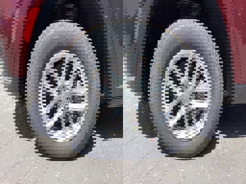 New 2025 Jeep Grand Cherokee L Laredo w/ Luxury Tech Group I image 10