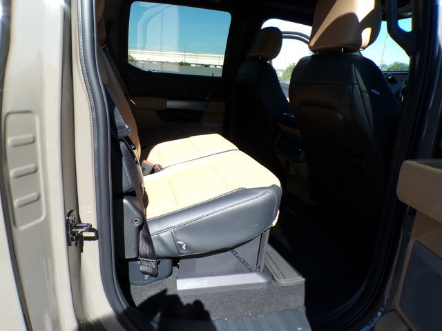 New 2026 Ford F250 Lariat w/ Lariat Ultimate Package image 37