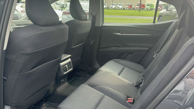 Used 2025 Toyota Camry LE w/ Convenience Package FWD image 37