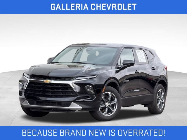 Used 2025 Chevrolet Blazer LT FWD video 1