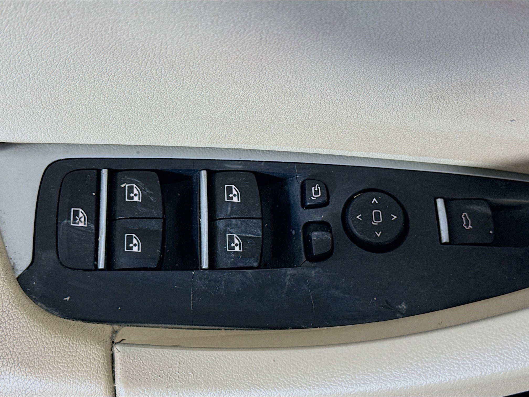 Used 2019 BMW X3 sDrive30i image 24