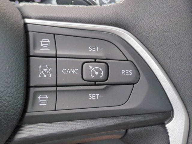 New 2026 Jeep Grand Cherokee L 4WD image 26