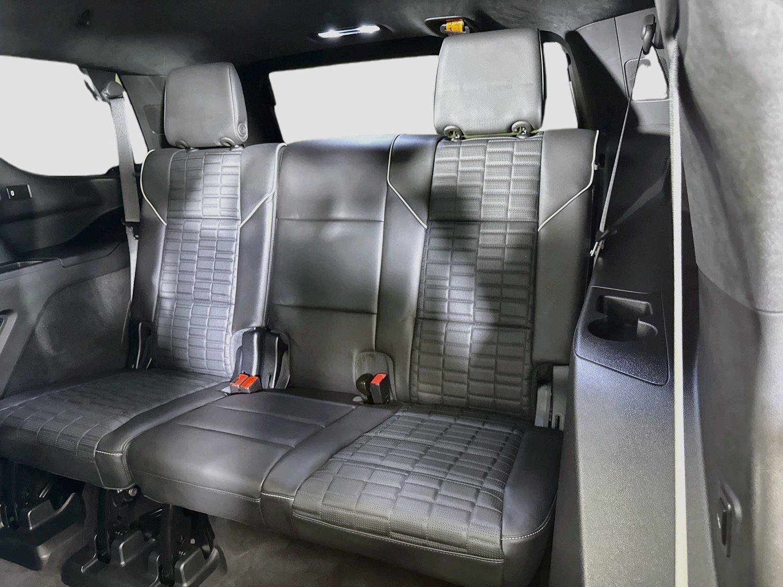 Used 2023 Cadillac Escalade V AWD/4WD image 29