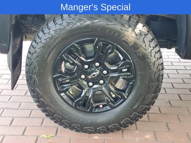 Used 2024 Chevrolet Silverado 1500 ZR2 w/ Technology Package AWD/4WD image 5