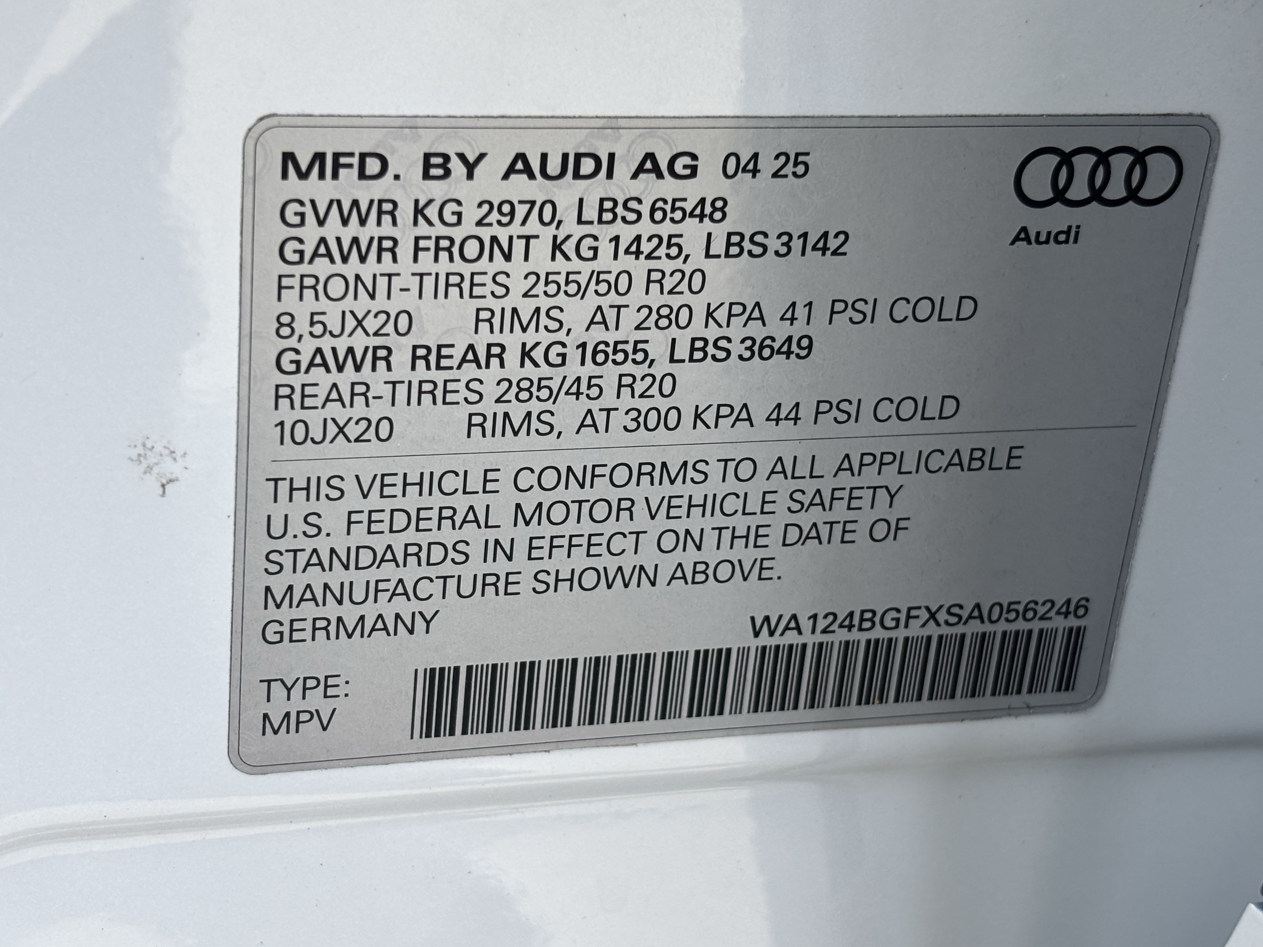 Certified 2025 Audi Q6 e-tron Premium Plus w/ Premium Plus AWD/4WD image 36