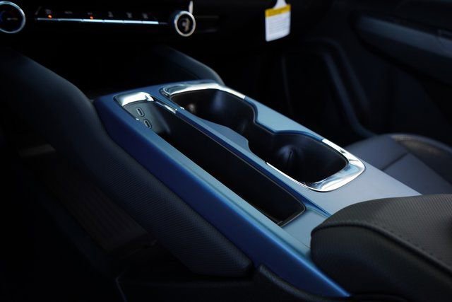 New 2026 Chevrolet Equinox EV LT AWD/4WD image 17