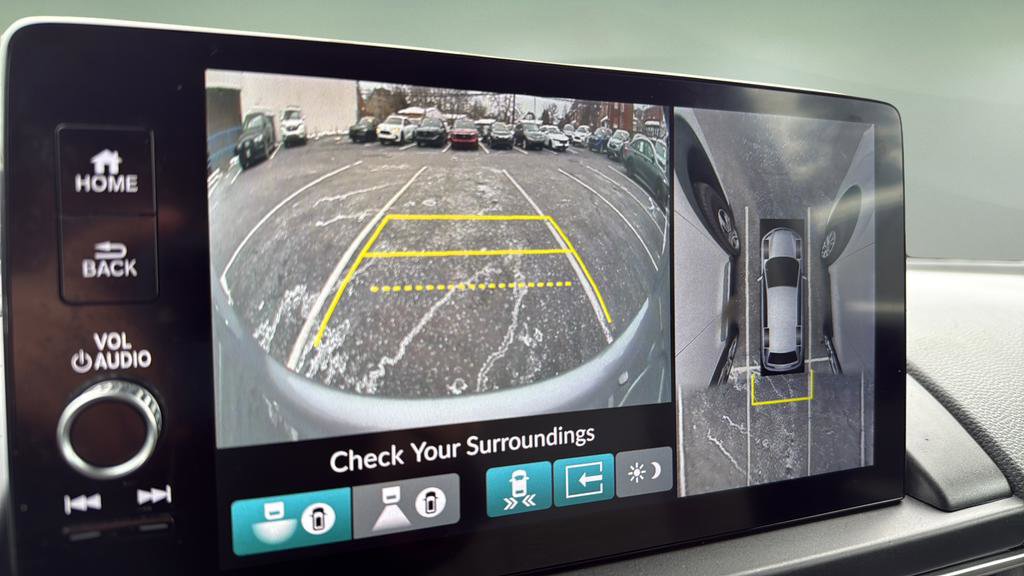 Used 2023 Honda Pilot Elite image 28