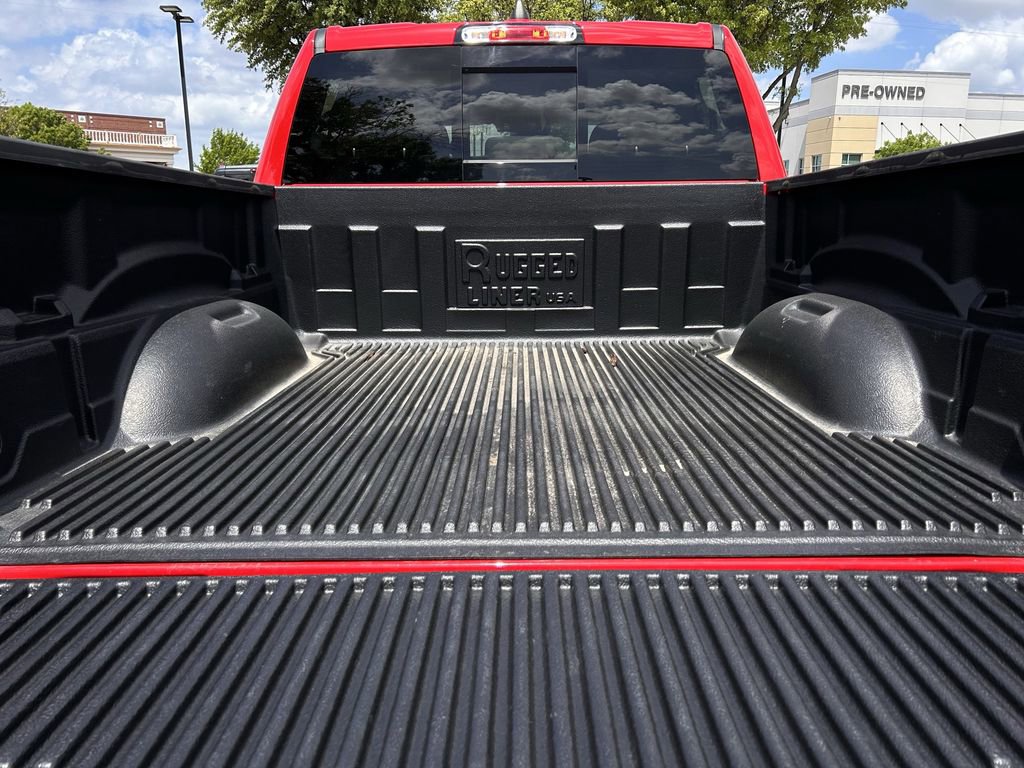 Used 2025 RAM 1500 Laramie AWD/4WD image 33