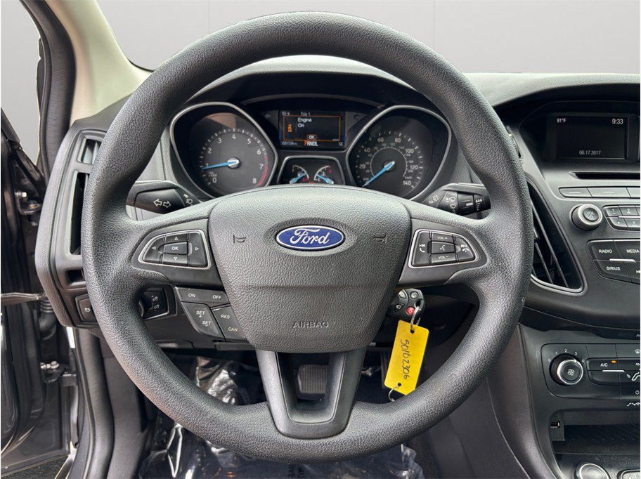 Used 2017 Ford Focus SE FWD image 18