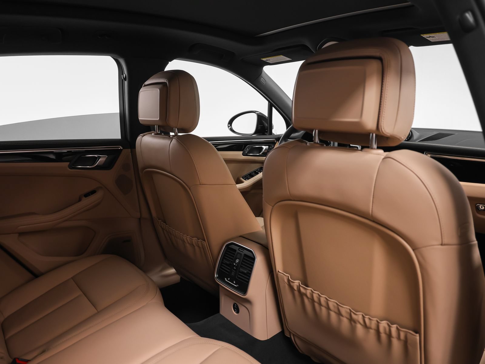 New 2026 Porsche Macan AWD/4WD image 25