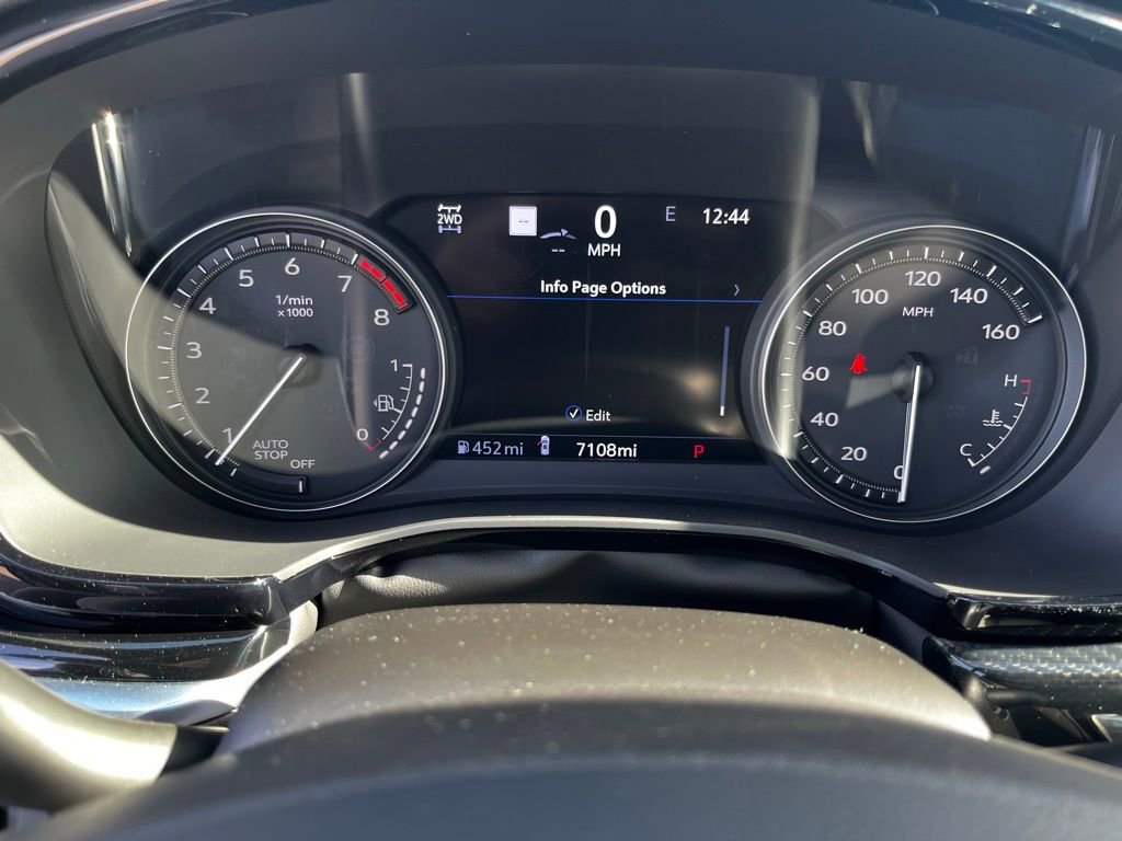 Used 2024 Cadillac XT6 Sport w/ Technology Package image 17