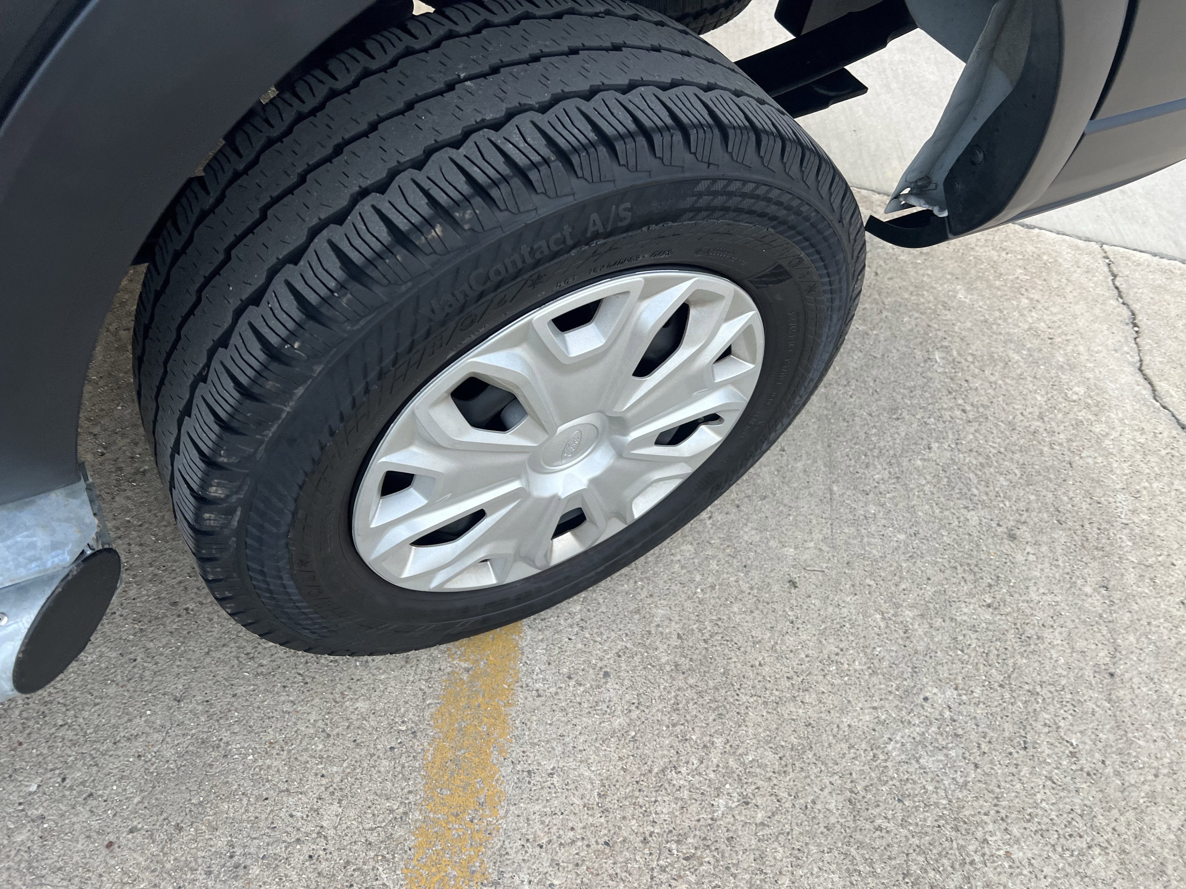 Used 2023 Ford Transit 250 Low Roof w/ Exterior Upgrade Package image 3