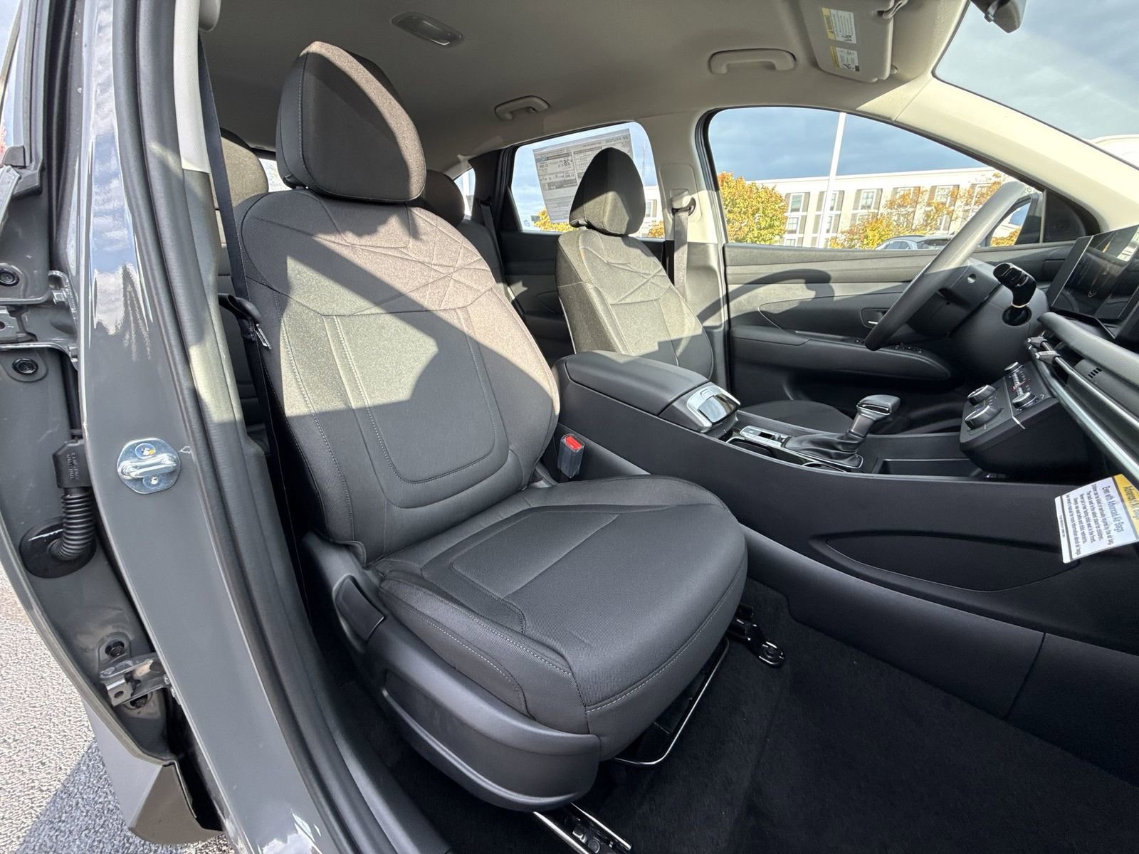 New 2026 Hyundai Tucson SE image 25