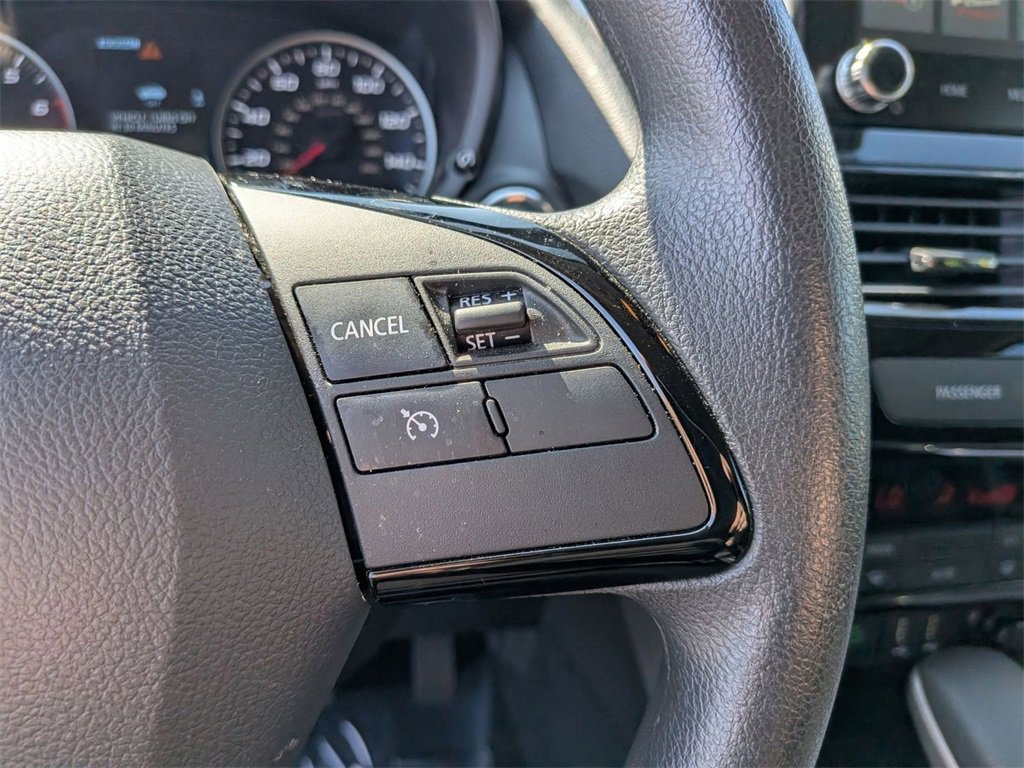 Used 2025 Mitsubishi Eclipse Cross LE image 17