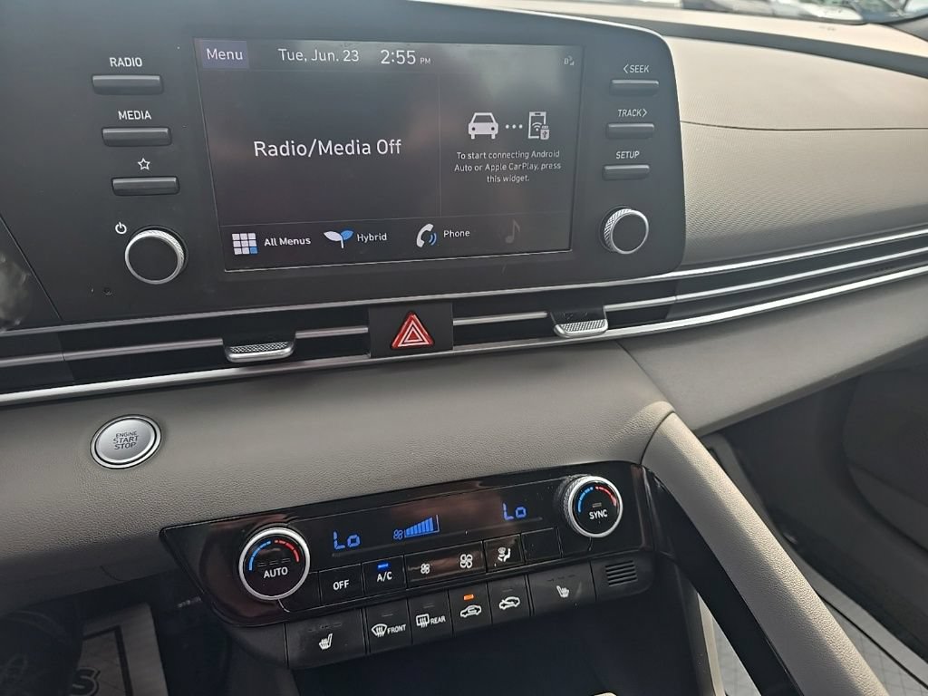 Used 2023 Hyundai Elantra Blue FWD image 19