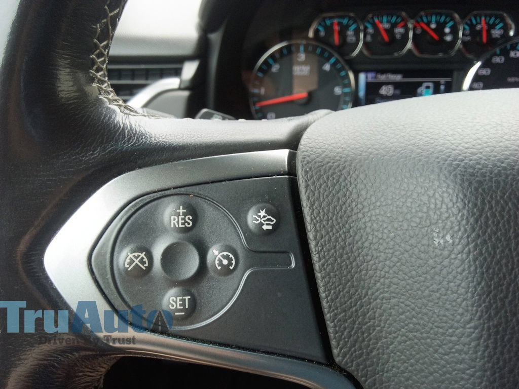 Used 2018 Chevrolet Tahoe LT w/ LT Midnight Edition AWD/4WD image 27