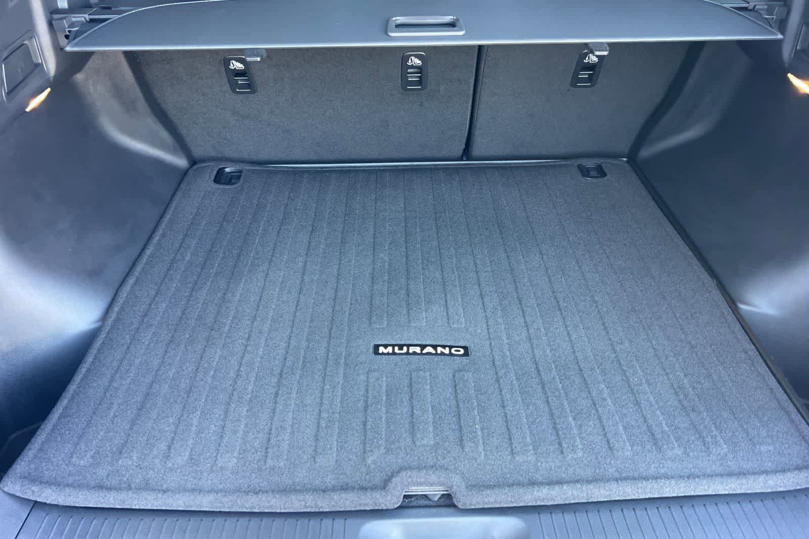 New 2026 Nissan Murano Platinum AWD/4WD image 17