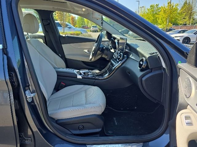 Used 2016 Mercedes-Benz C 300 4MATIC Sedan image 10