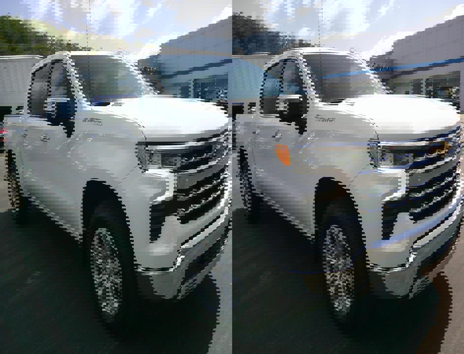 New 2025 Chevrolet Silverado 1500 LTZ image 6
