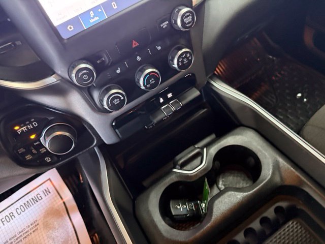 Used 2023 RAM 1500 Big Horn AWD/4WD image 29
