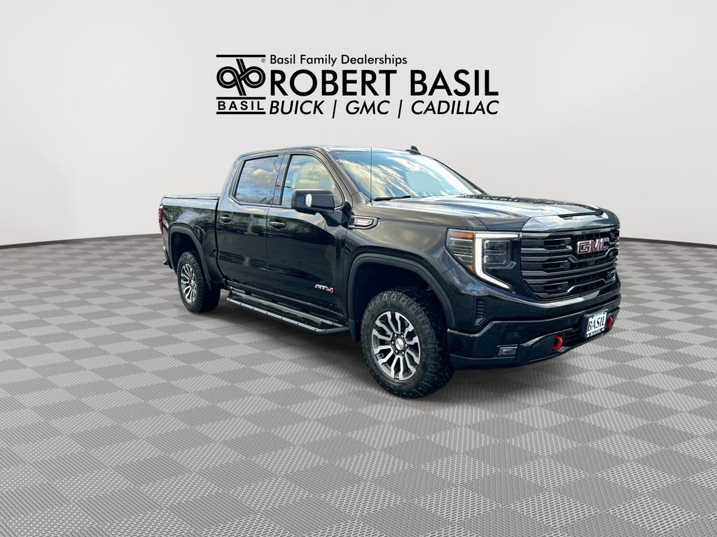 Used 2023 GMC Sierra 1500 AT4 w/ AT4 Premium Package AWD/4WD image 2