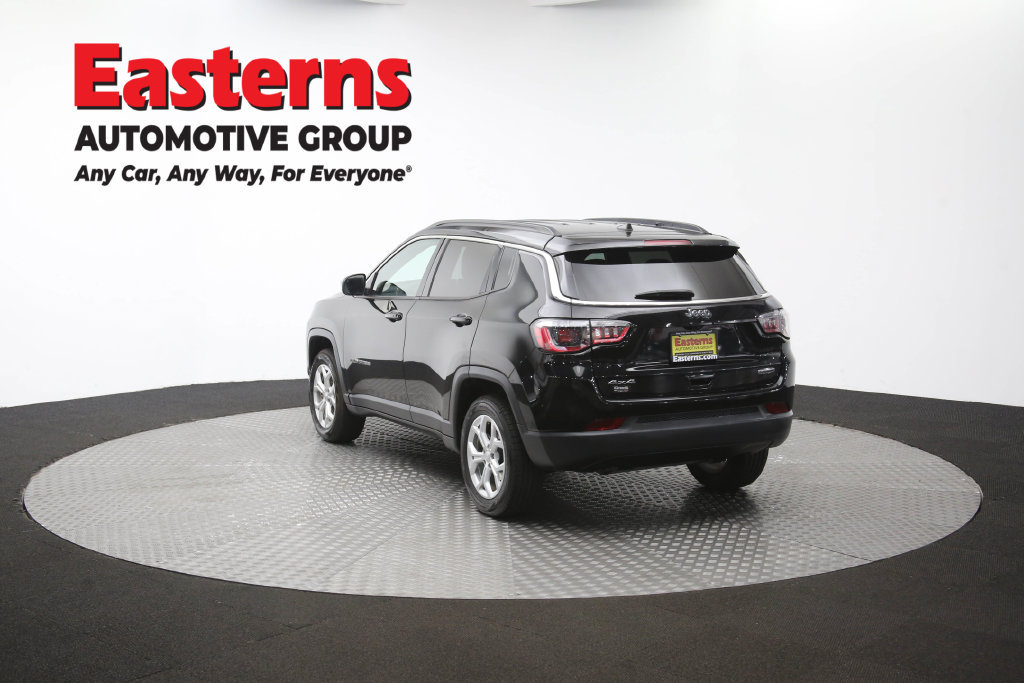 Used 2024 Jeep Compass Latitude AWD/4WD image 66