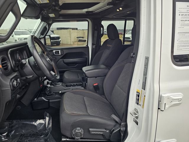 Used 2024 Jeep Gladiator Mojave image 12