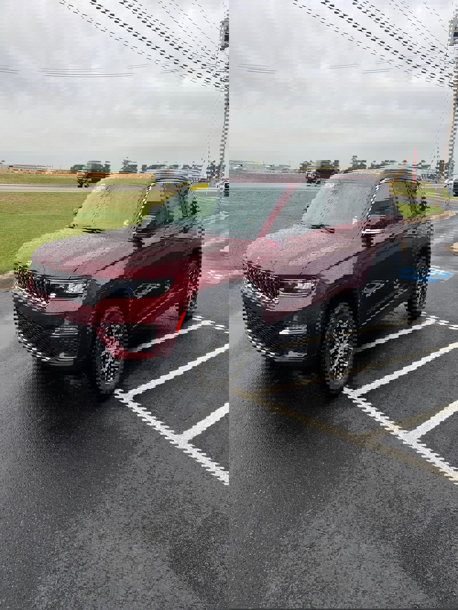 New 2025 Jeep Grand Cherokee Limited image 2