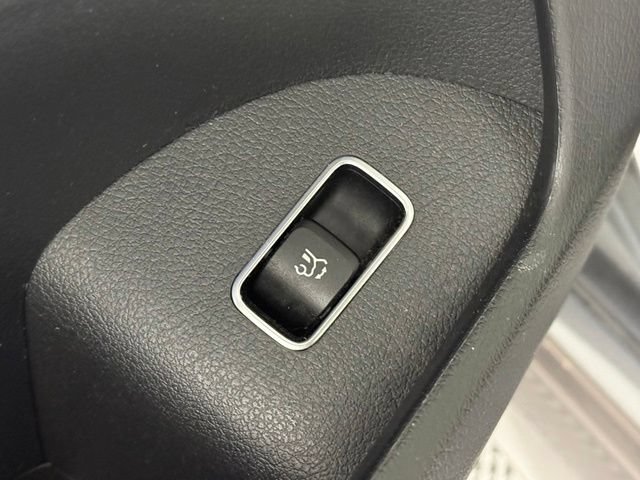 Used 2021 Mercedes-Benz GLE 350 image 26