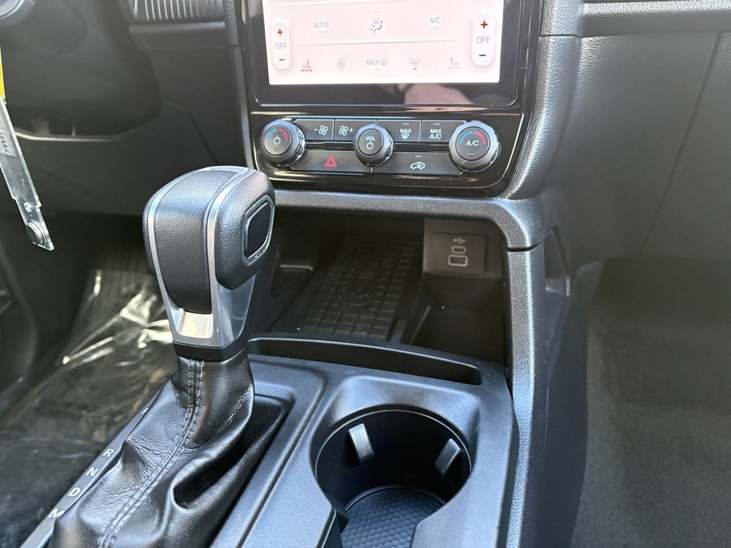 Certified 2024 Ford Ranger XLT w/ Equipment Group 301A High image 28