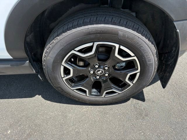 Certified 2025 Ford Bronco Sport Outer Banks w/ Outer Banks Tech Package+ AWD/4WD image 10