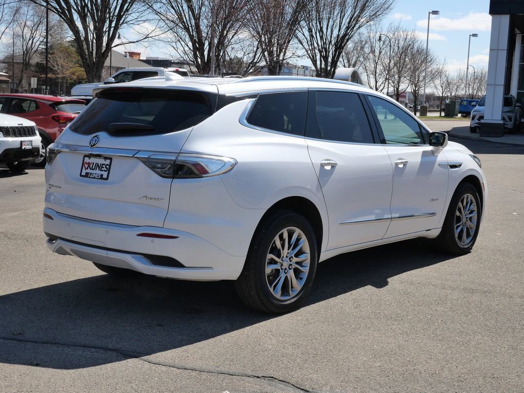 Used 2024 Buick Enclave Avenir w/ Avenir Technology Package AWD/4WD image 13