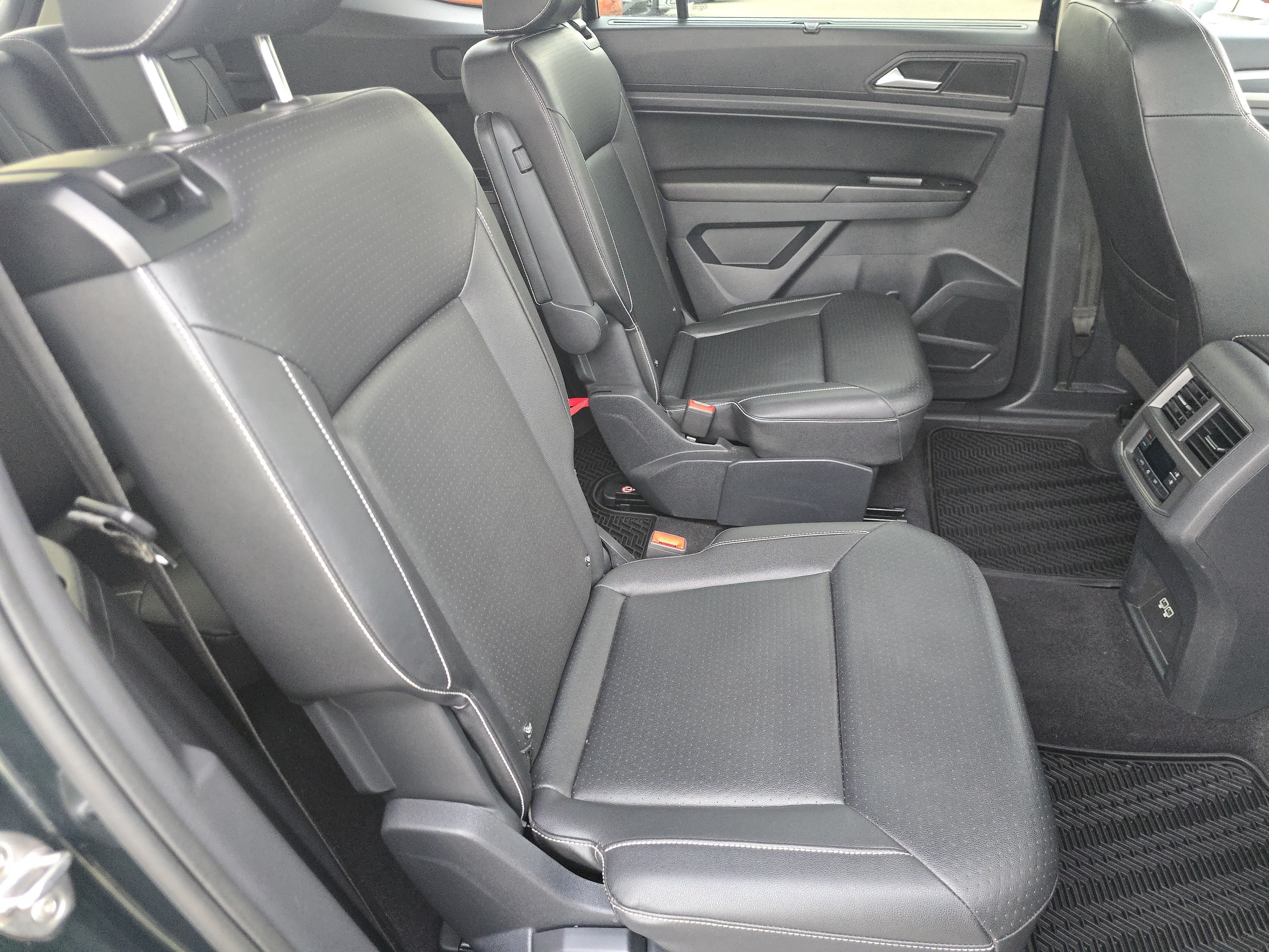 Used 2021 Volkswagen Atlas SE AWD/4WD image 18