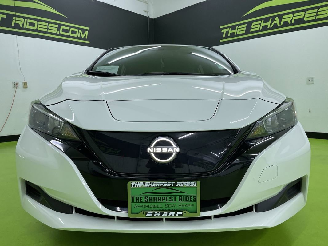 Used 2025 Nissan Leaf S image 3