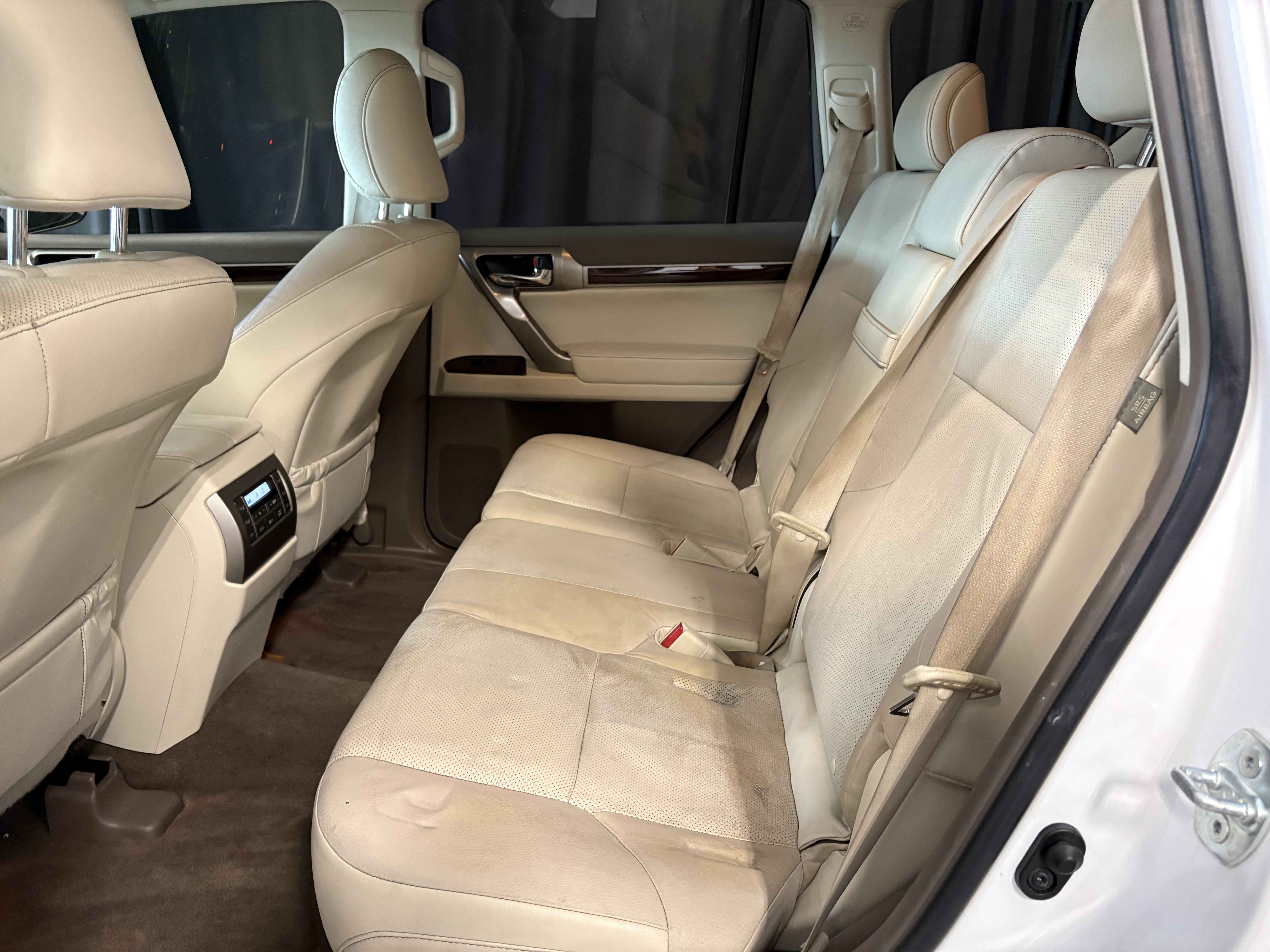 Used 2016 Lexus GX 460 w/ Premium Package AWD/4WD image 10