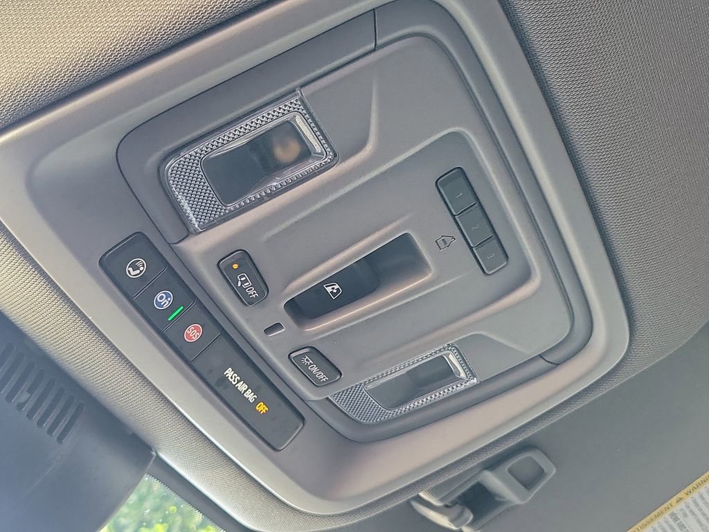 Used 2025 Chevrolet Silverado 1500 RST w/ Convenience Package II image 18