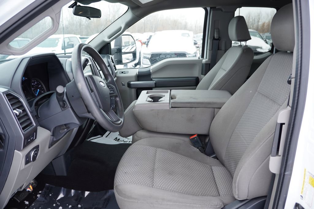 Used 2022 Ford F350 XLT image 15