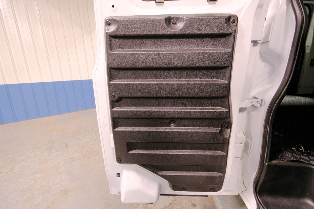 Used 2024 GMC Savana 2500 w/ Driver Convenience Package image 22