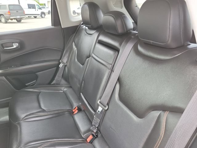 Used 2018 Jeep Compass Limited AWD/4WD image 23