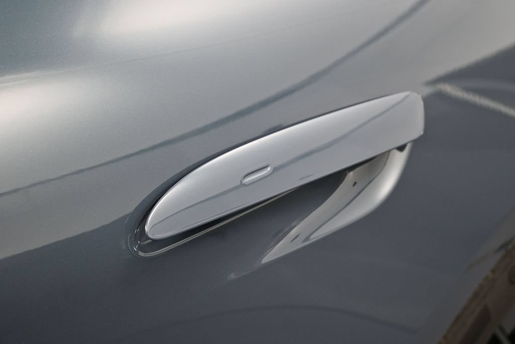 New 2026 Porsche Taycan 4S AWD/4WD image 41