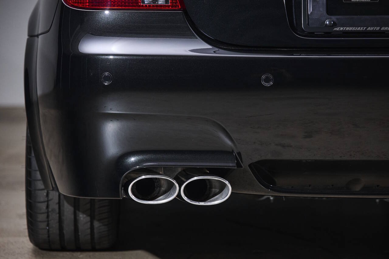 Used 2006 BMW M5 RWD image 25