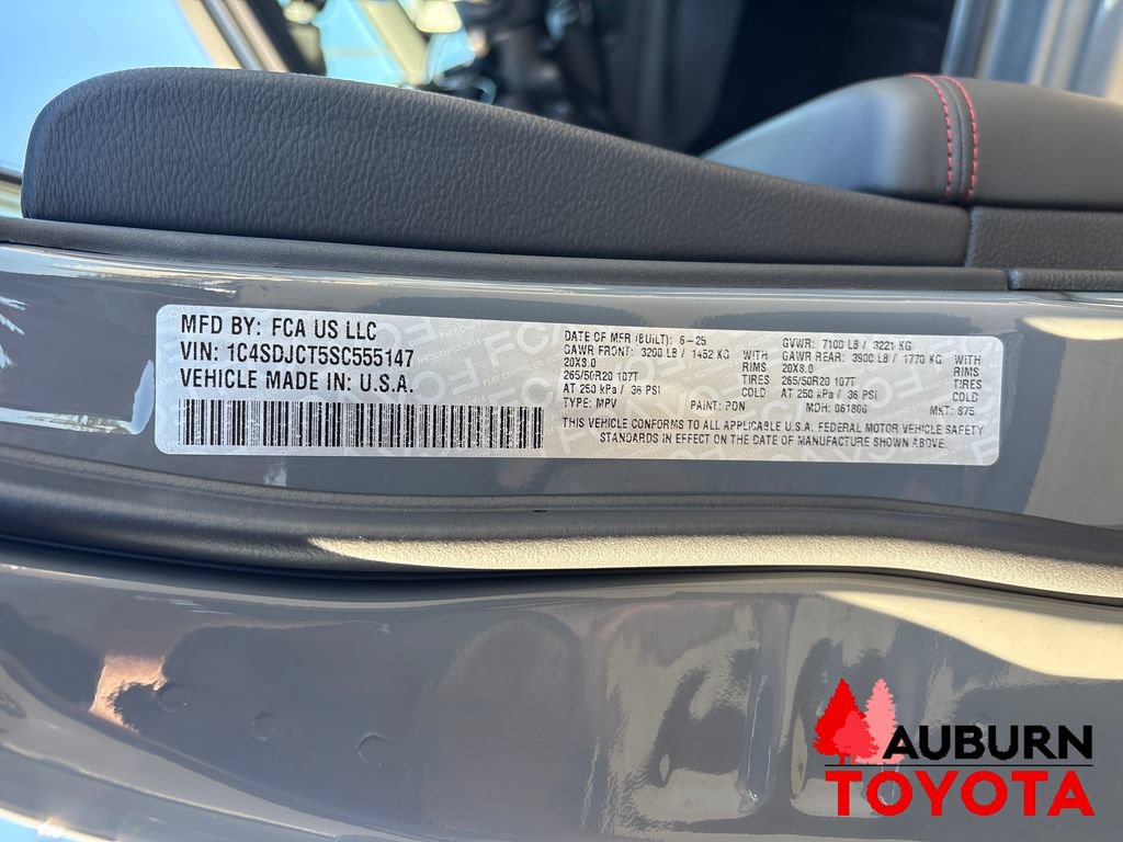 Used 2025 Dodge Durango R/T AWD/4WD image 28