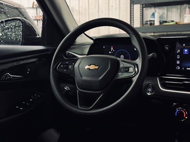 Used 2025 Chevrolet TrailBlazer LT image 20