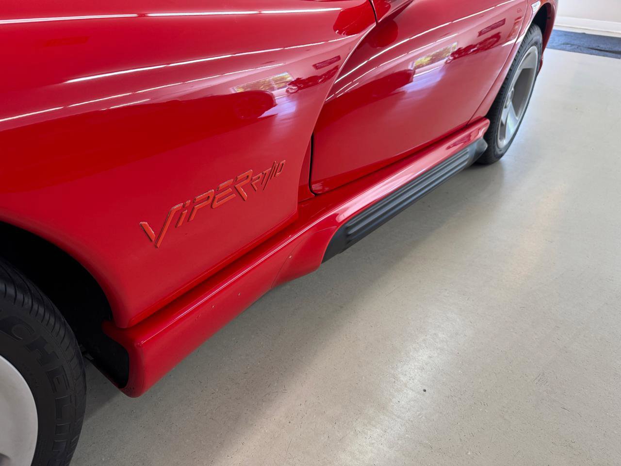 Used 1994 Dodge Viper RT/10 RWD image 26