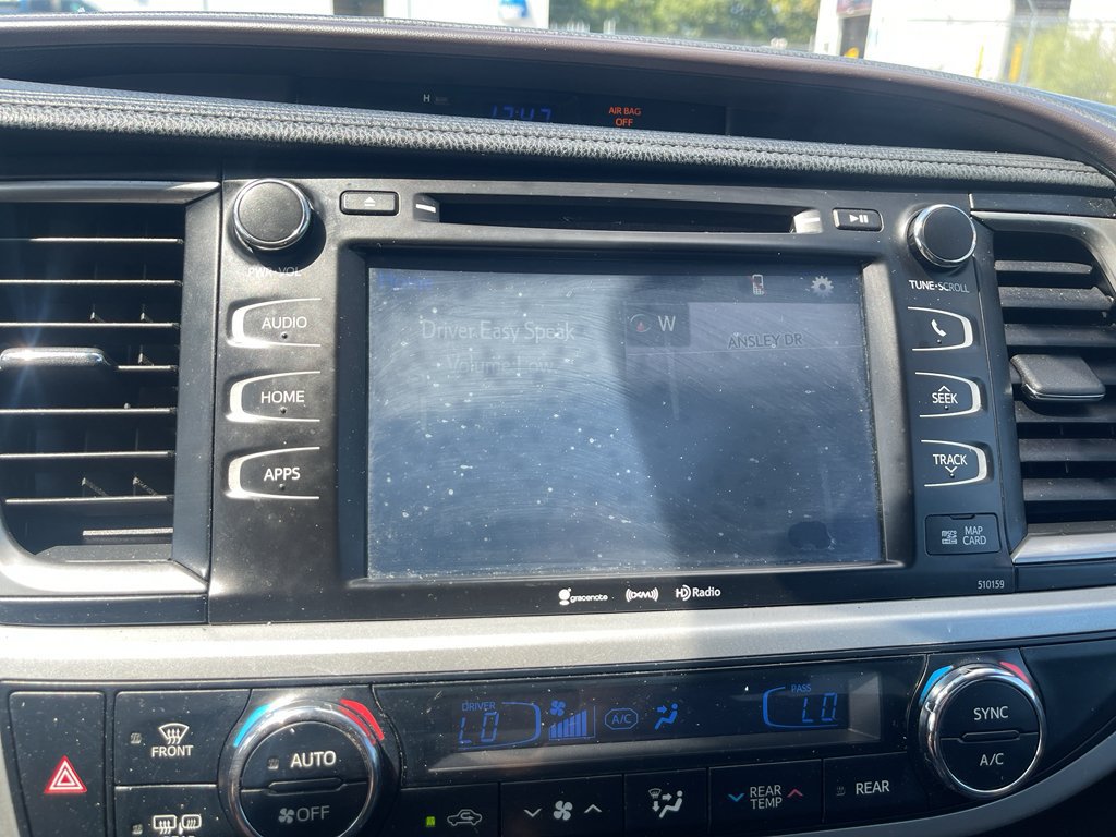 Used 2016 Toyota Highlander XLE FWD image 14