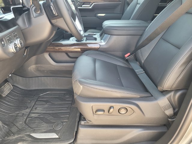 New 2026 GMC Sierra 1500 Elevation w/ Elevation Premium Package AWD/4WD image 19