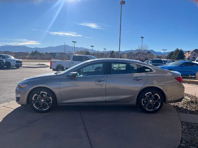 Used 2023 Chevrolet Malibu LT image 4
