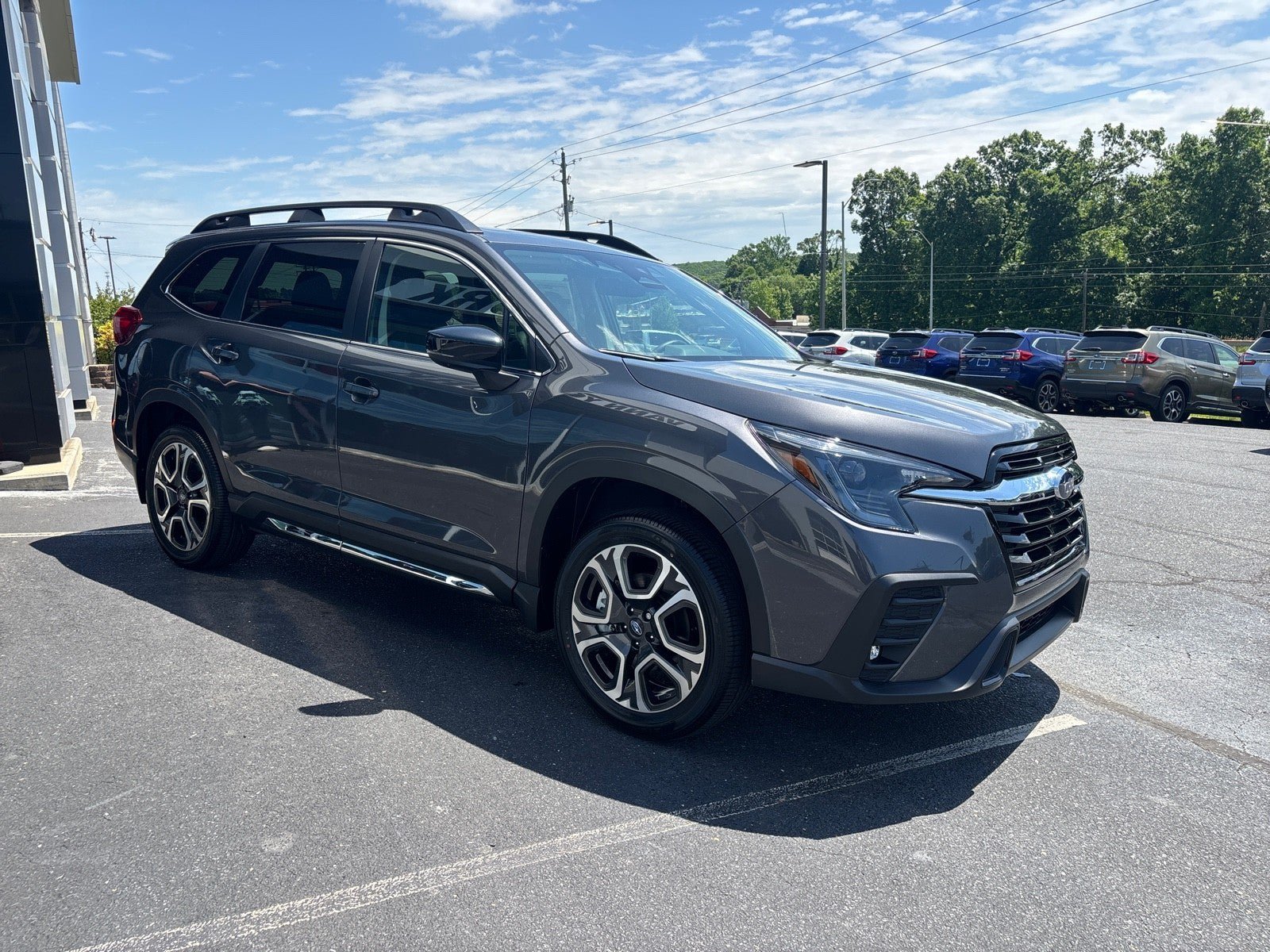 New 2026 Subaru Ascent Limited AWD/4WD image 3