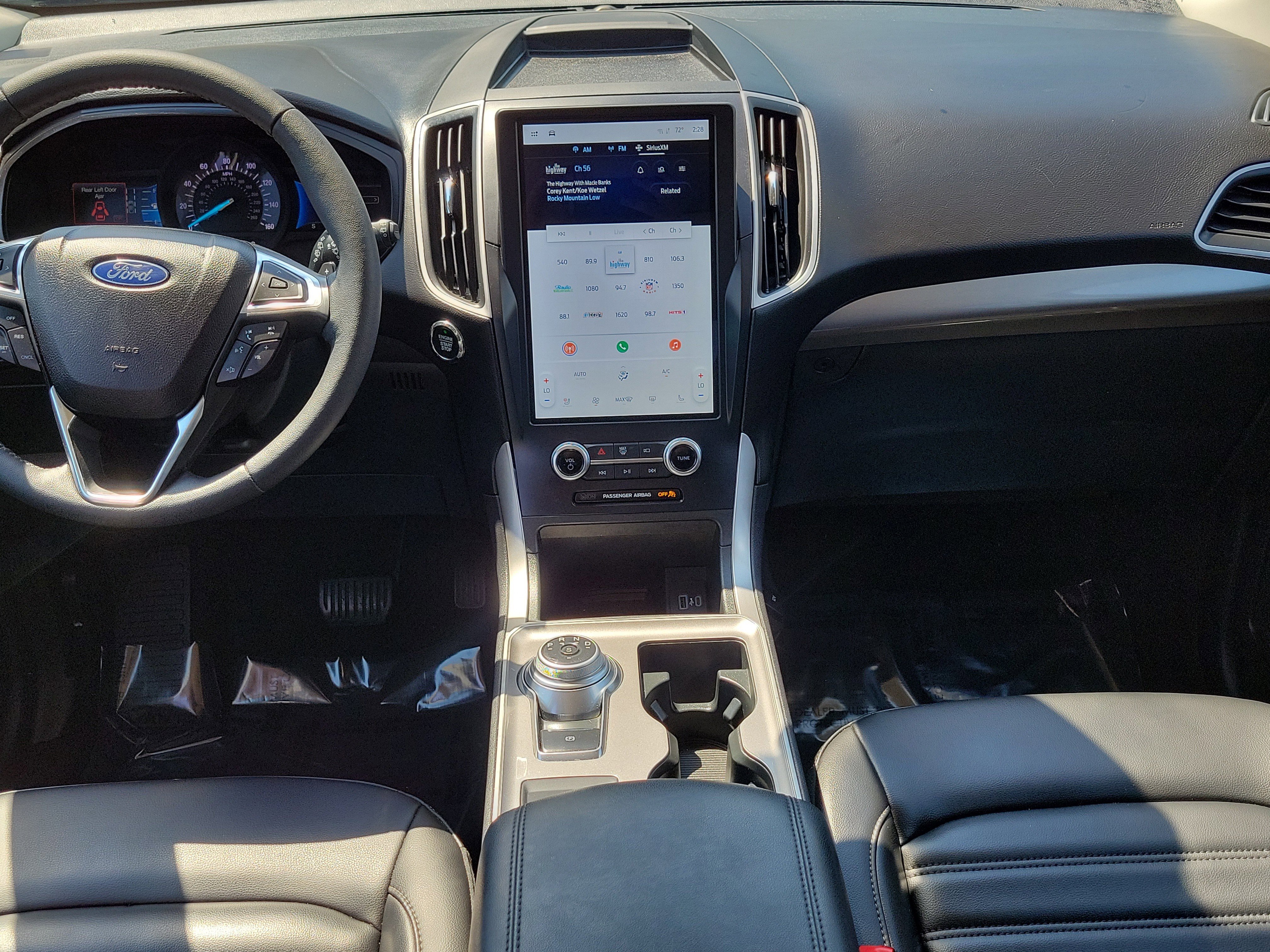Certified 2024 Ford Edge SEL w/ Convenience Package AWD/4WD image 16